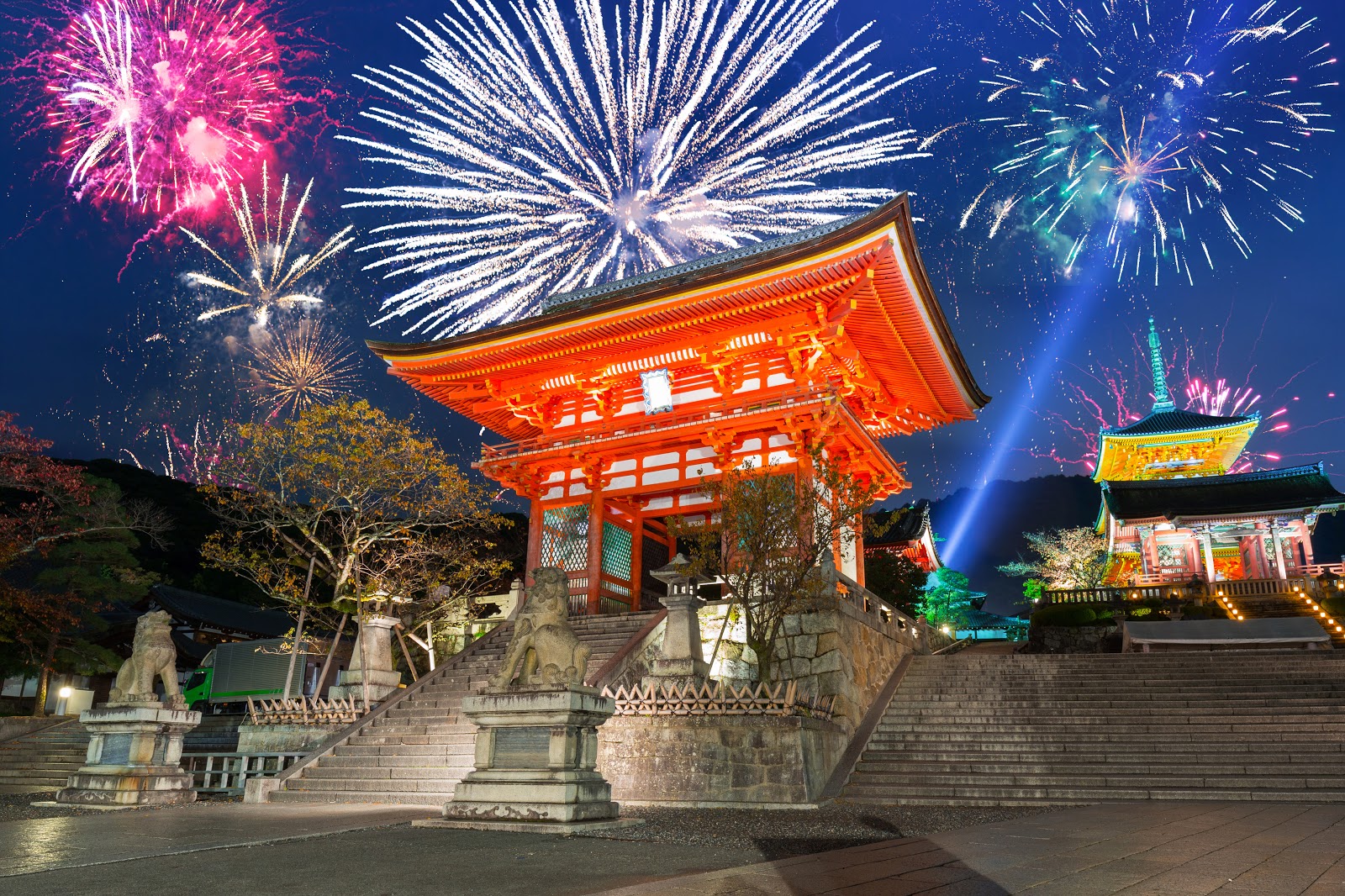 Oshogatsu, Tradisi Perayaan Tahun Baru di Jepang – Himpunan Mahasiswa ...